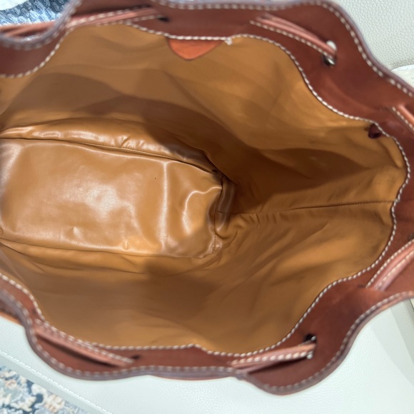 Celine bucket bag and wallet set.. - Picture 4 of 10